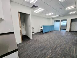 111 Somerset (D9), Office #570020731